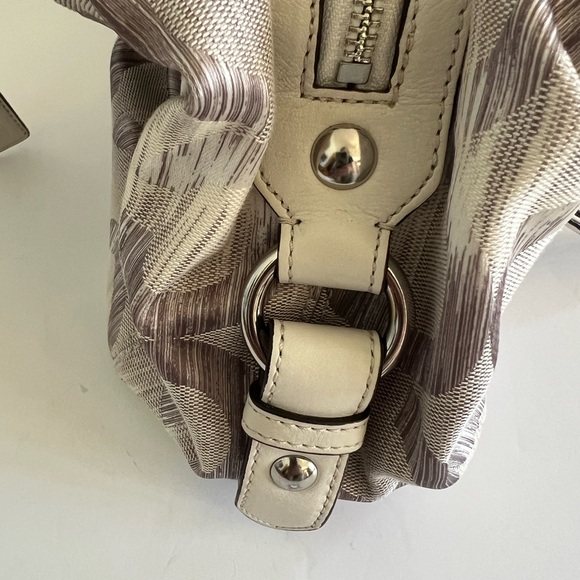 Coach Madison Op Art Ikat Maggie Shoulder Bag - Picture 8 of 16